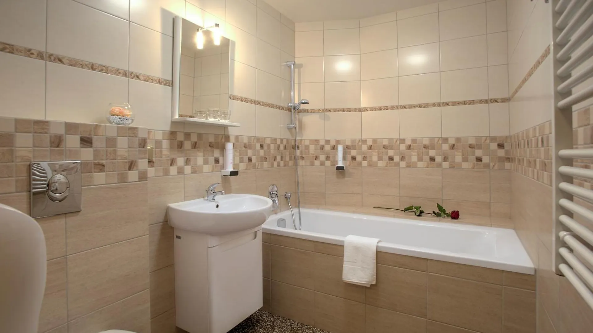 Spa Hotel Millenium Karlovy Vary 3*,